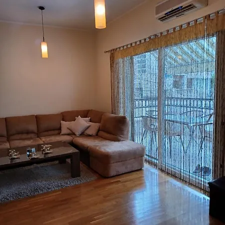 Pineto Apartamento Makarska