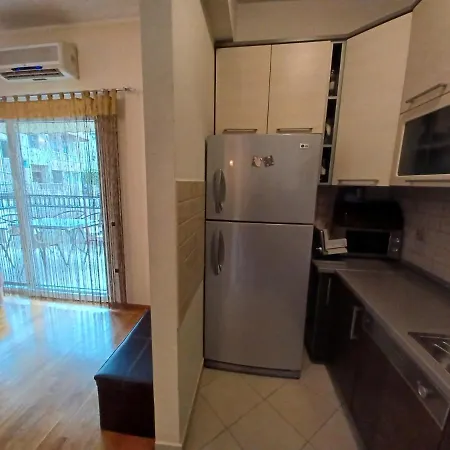 Apartamento Pineto Makarska